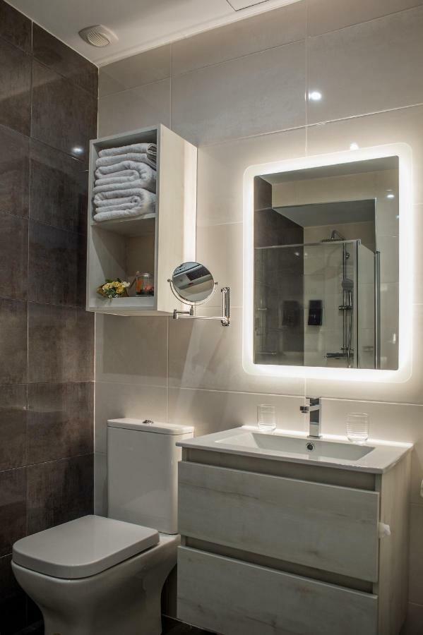 Turisticos Moret11-1a Apartment Caceres